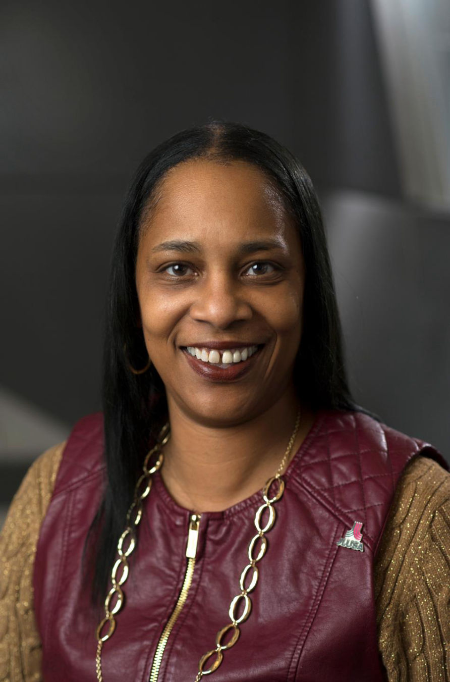 Carolyn Freda King